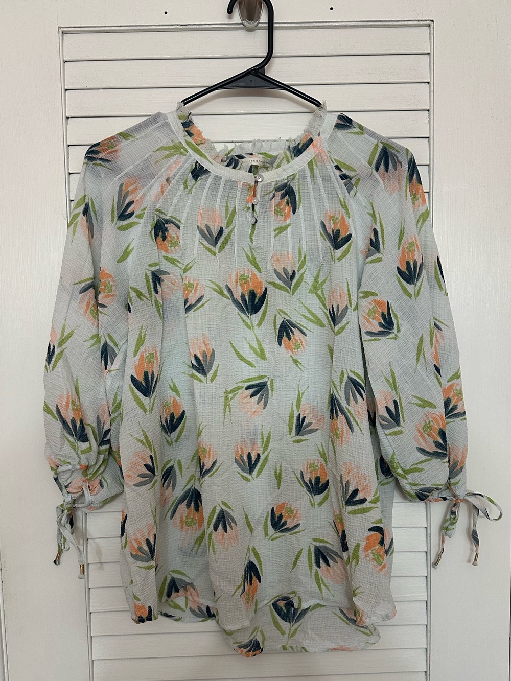 Lauren Conrad Blouse